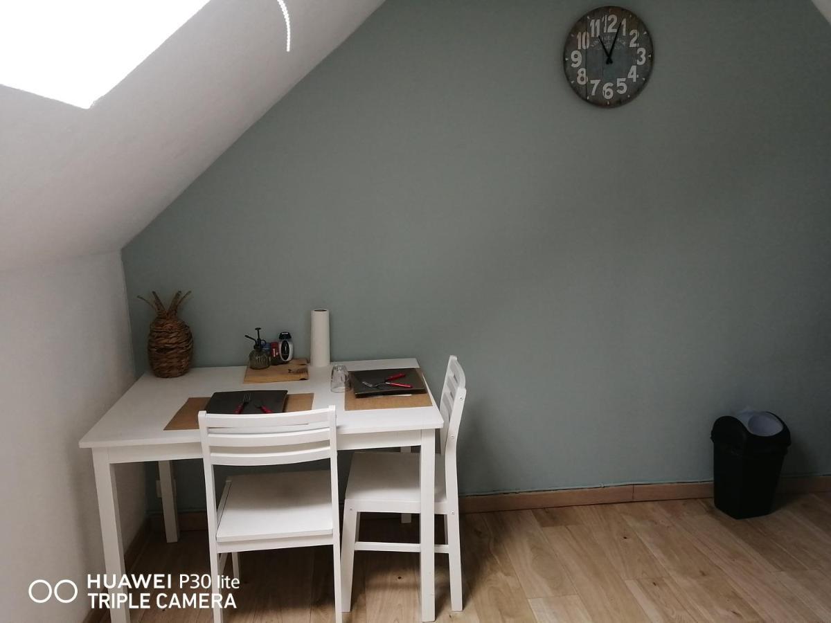 Grand Lit 160 Equipe Wifi Apartment Le Creusot